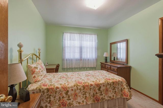 810 W SUMMER RD, Minotola, NJ 08341