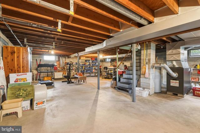 810 W SUMMER RD, Minotola, NJ 08341