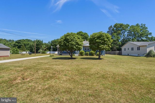 810 W SUMMER RD, Minotola, NJ 08341