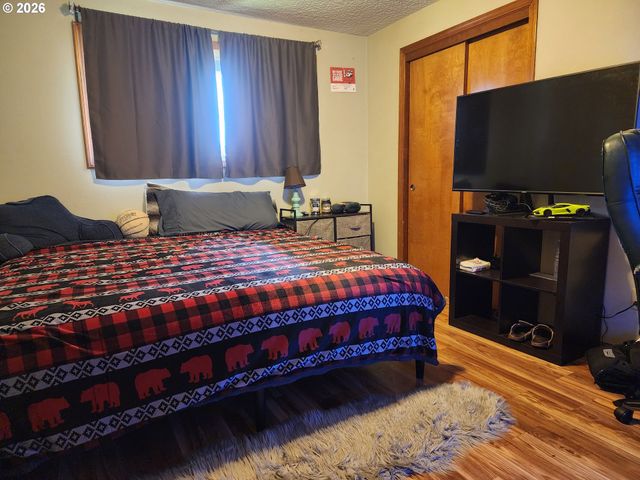 130 Ne 12TH Ave, Canby, OR 97013