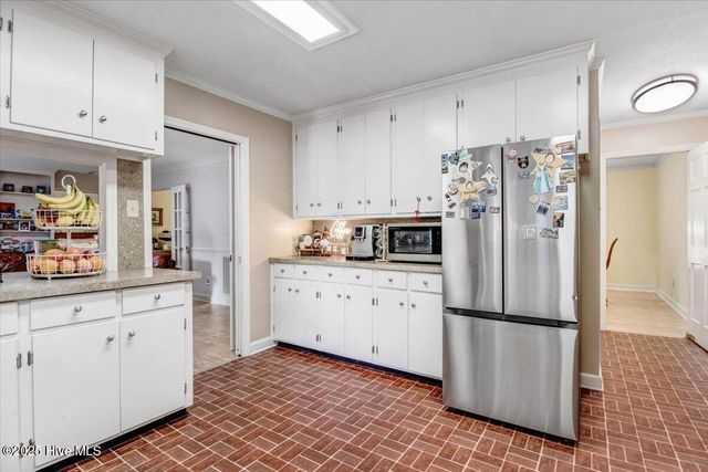 246 S Hillcrest Drive, Goldsboro, NC 27534