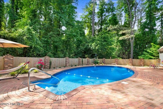 246 S Hillcrest Drive, Goldsboro, NC 27534