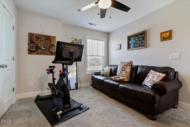 5202 Goshawk Lane, Graham, NC 27253