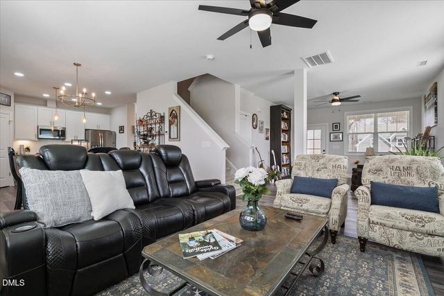 5202 Goshawk Lane, Graham, NC 27253