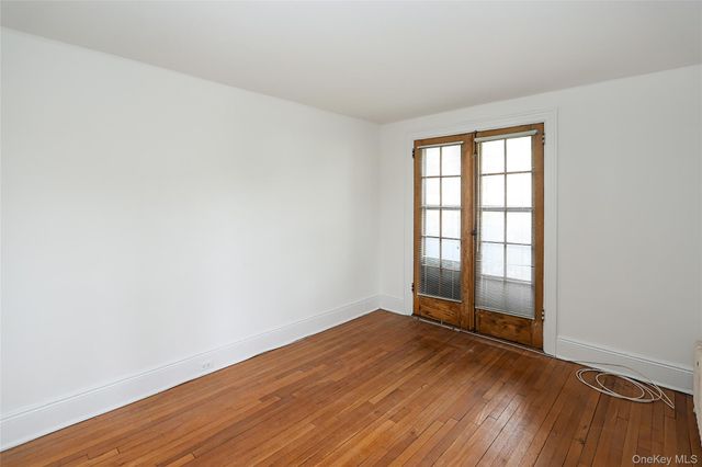 1 Ascot Ridge 1A, Great Neck, NY 11021