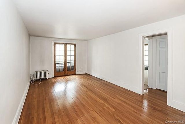 1 Ascot Ridge 1A, Great Neck, NY 11021