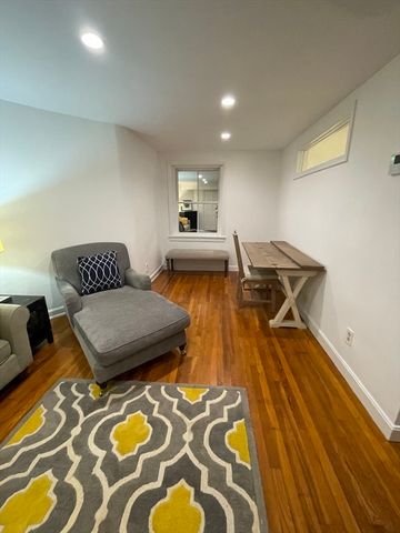 242 Beacon St 2, Boston, MA 02116
