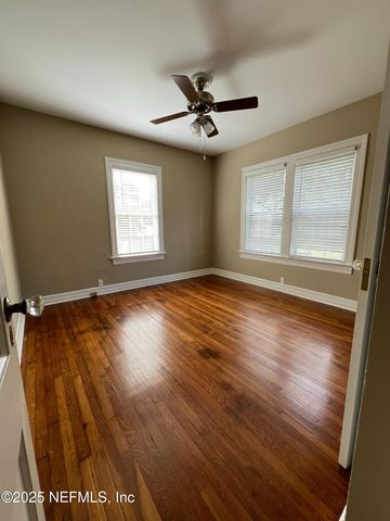 1046 RIVIERA Street LOWER, Jacksonville, FL 32207