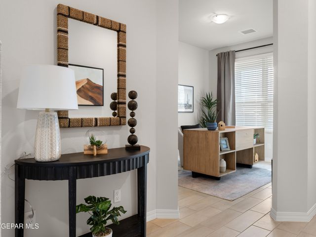5773 LAS RAMBLAS Avenue, El Paso, TX 79934