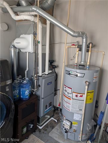 1468 Curtis Avenue, Cuyahoga Falls, OH 44221