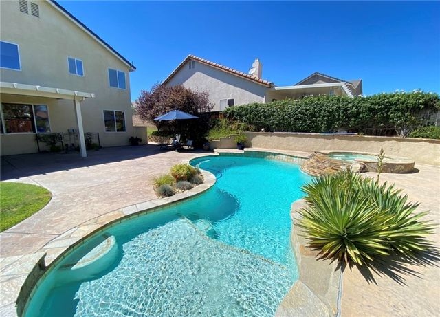 35430 Azalea, Winchester, CA 92596