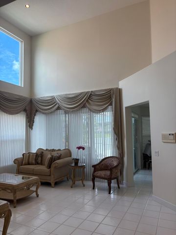 927 Augusta Pointe Drive, Palm Beach Gardens, FL 33418