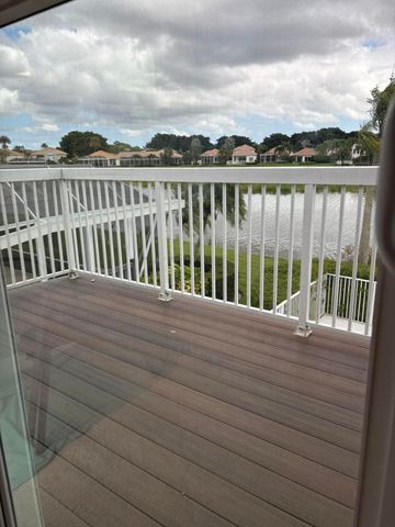 927 Augusta Pointe Drive, Palm Beach Gardens, FL 33418
