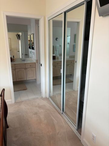 927 Augusta Pointe Drive, Palm Beach Gardens, FL 33418