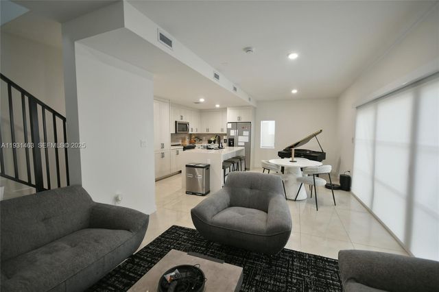 1339 NW 2nd Ln, Florida City, FL 33034