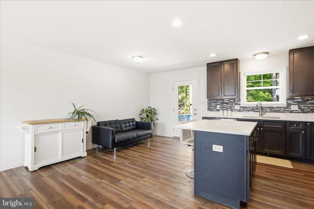 300 ELK TRL, Winchester, VA 22602