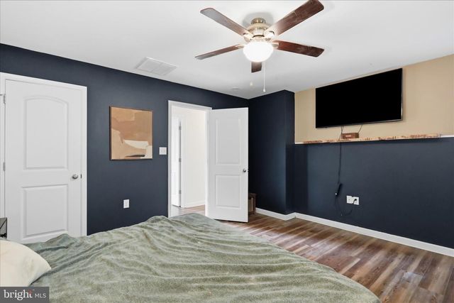 300 ELK TRL, Winchester, VA 22602