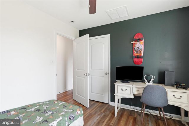 300 ELK TRL, Winchester, VA 22602