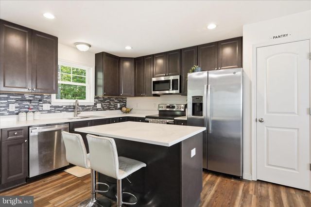 300 ELK TRL, Winchester, VA 22602