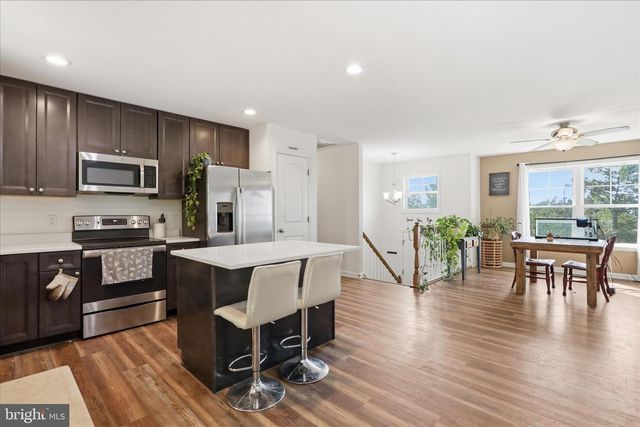 300 ELK TRL, Winchester, VA 22602