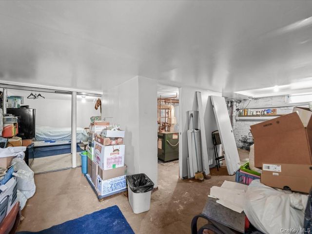 36 Russell Place, Freeport, NY 11520