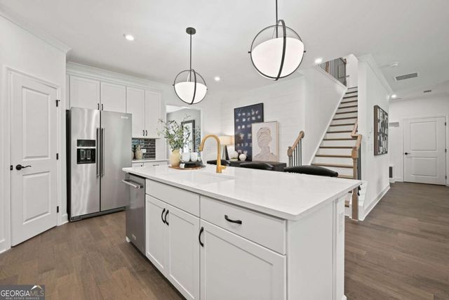 6082 Marigold Way, Atlanta, GA 30349