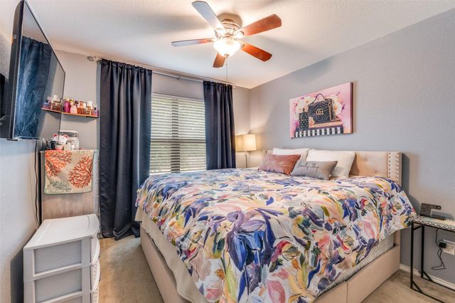 301 Rummel DR, Kyle, TX 78640