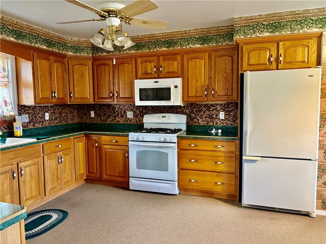 196 Short Crumhorn Road, Maryland, NY 12116