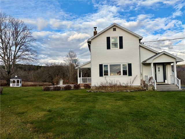 196 Short Crumhorn Road, Maryland, NY 12116