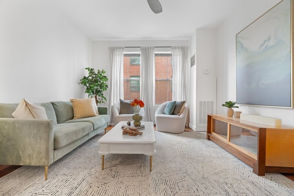 519 Harrison Avenue D314, Boston, MA 02118