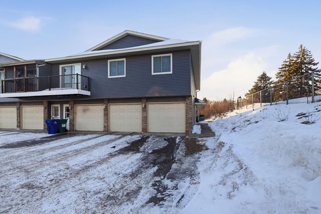 2063 N Park Drive 6, Saint Paul, MN 55119