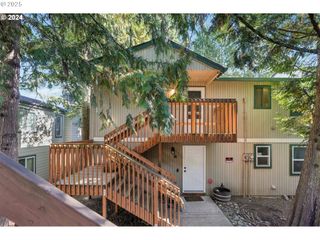 1504 Ne 72ND St 2, Vancouver, WA 98665