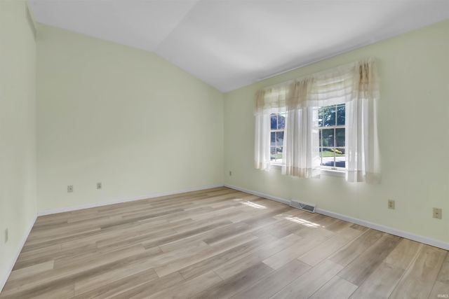 1311 Somerset Court, Goshen, IN 46528