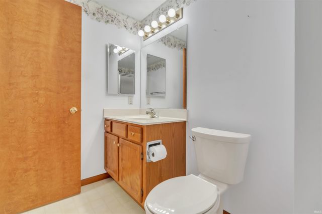 1311 Somerset Court, Goshen, IN 46528