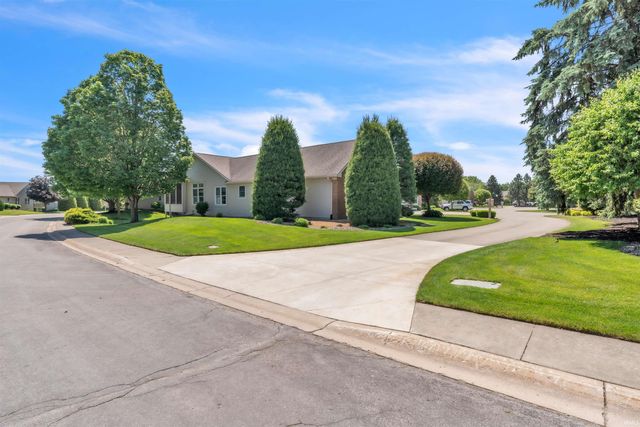 1311 Somerset Court, Goshen, IN 46528