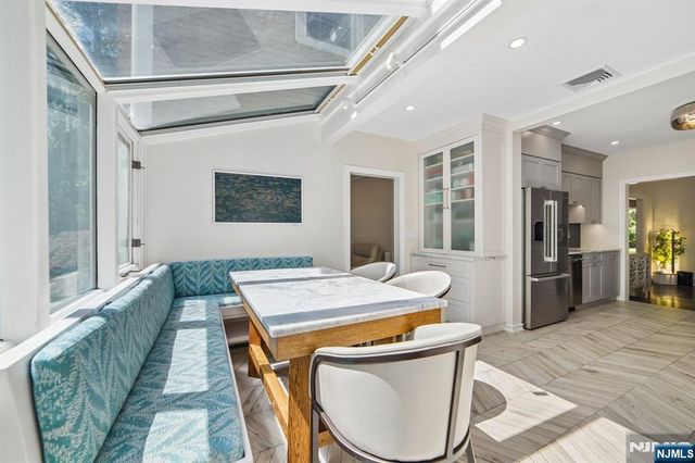 42 Hillside Avenue, Upper Saddle River, NJ 07458