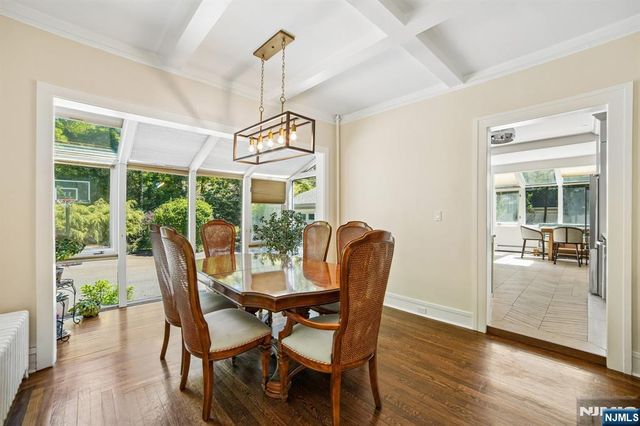 42 Hillside Avenue, Upper Saddle River, NJ 07458