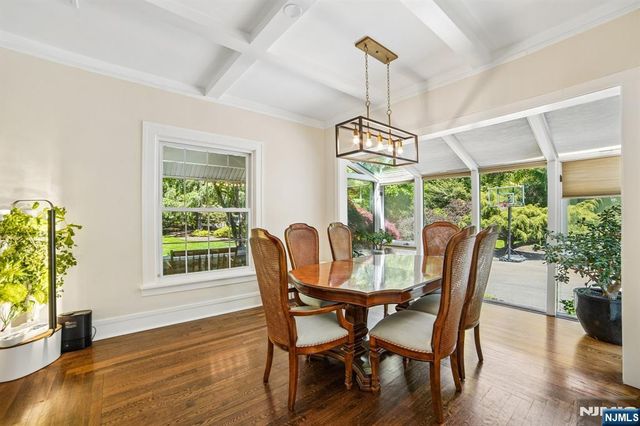 42 Hillside Avenue, Upper Saddle River, NJ 07458