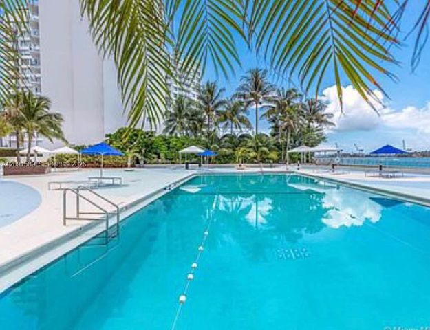 1000 West Avenue 301, Miami Beach, FL 33139
