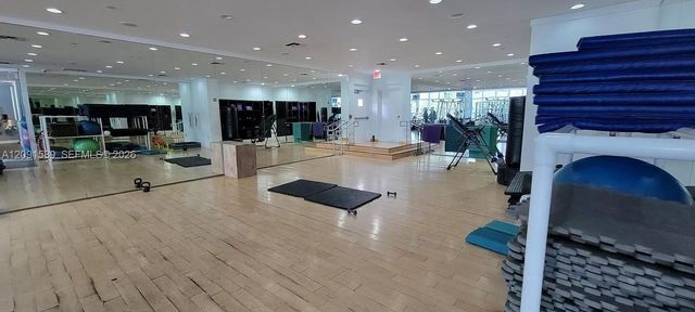 1000 West Avenue 301, Miami Beach, FL 33139