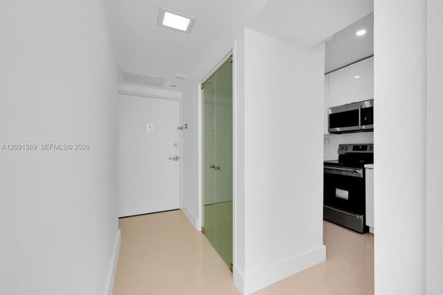 1000 West Avenue 301, Miami Beach, FL 33139