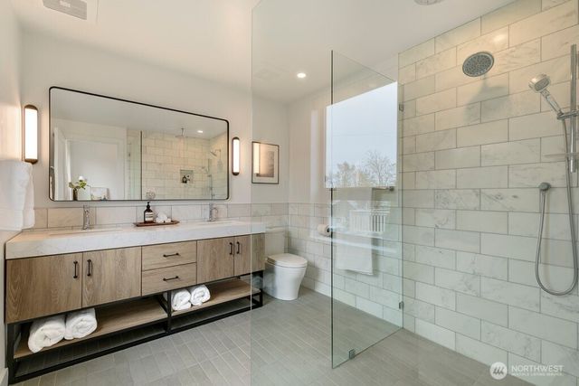 7421 Bagley Avenue N, Seattle, WA 98103