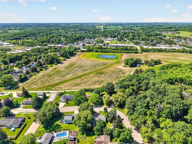 502 Sager Street, Deerfield, WI 53531