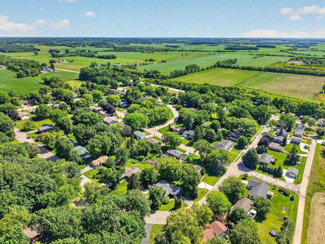 502 Sager Street, Deerfield, WI 53531