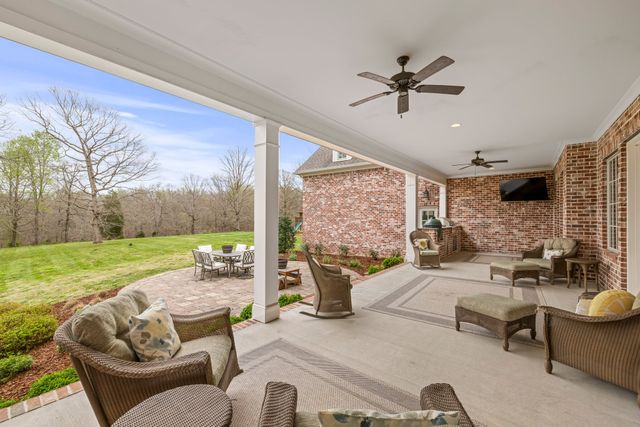 620 Williamson County Line Rd, Fairview, TN 37062