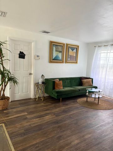 3480 NW 18th Street, Lauderhill, FL 33311