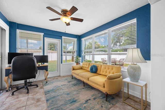 6752 31ST TERRACE N, St Petersburg, FL 33710
