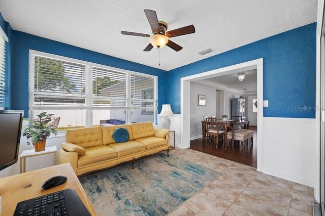 6752 31ST TERRACE N, St Petersburg, FL 33710