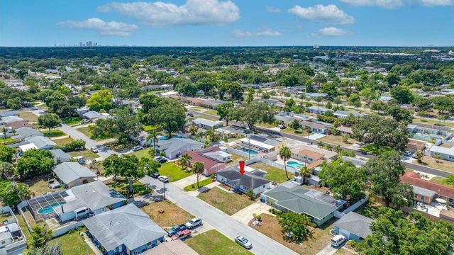 6752 31ST TERRACE N, St Petersburg, FL 33710