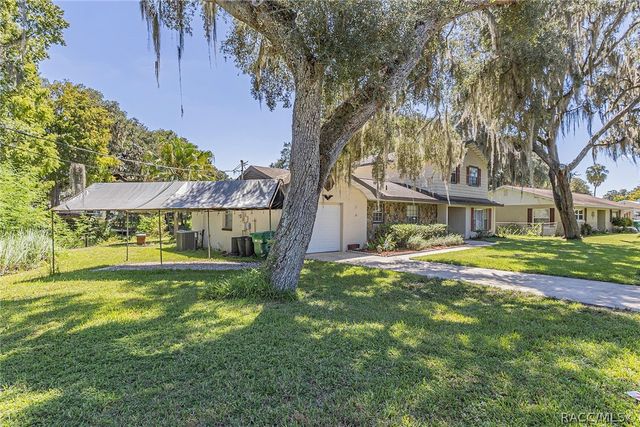 1105 S Waterview Drive, Inverness, FL 34450